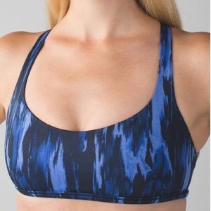Lululemon free to be wild bra blue painted animal sprinkler print